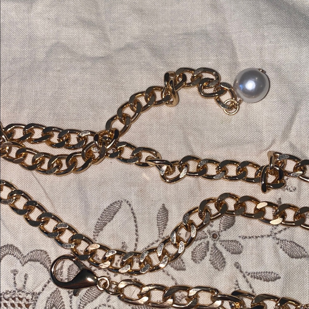 Adjustable Gold and Pearl Chain Belt - Picture 5 of 6